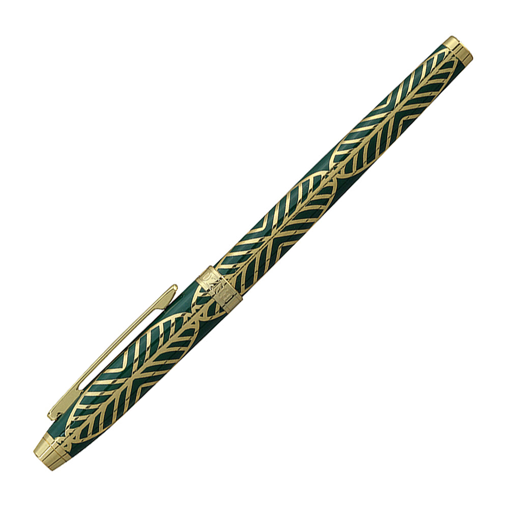 Stylo roller Enzo Varini Taormina XL Gioiello vert sapin/doré, fermé, vue à 45° sur fond blanc.