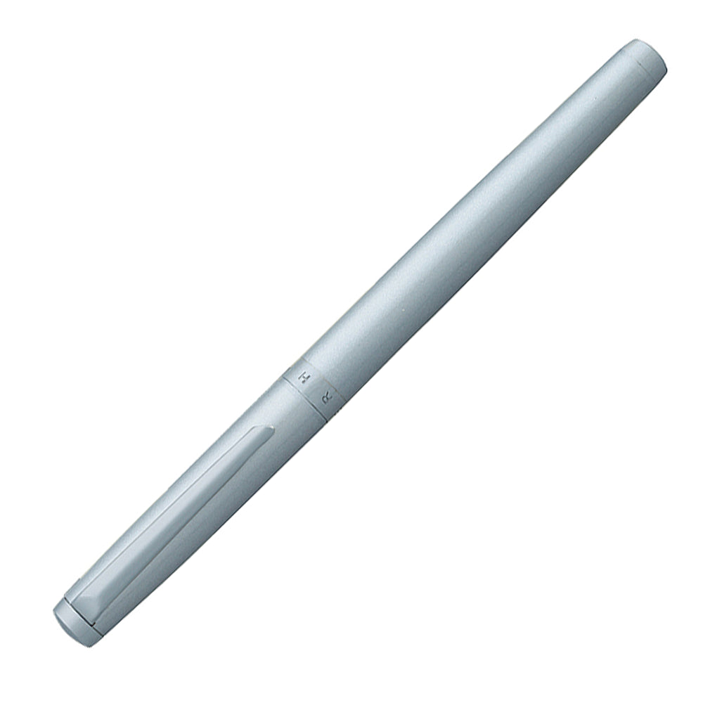 Stylo roller Hechter Paris Avenue Hoche Basic Ice Chrome, présenté à 45° fermé sur fond blanc (vue 2).