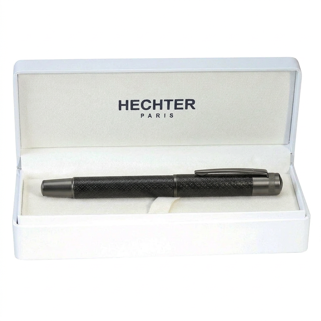 Stylo roller Hechter Paris Exclusif Media microgravure noir mat gun SD173006A dans un écrin blanc, barrette visible