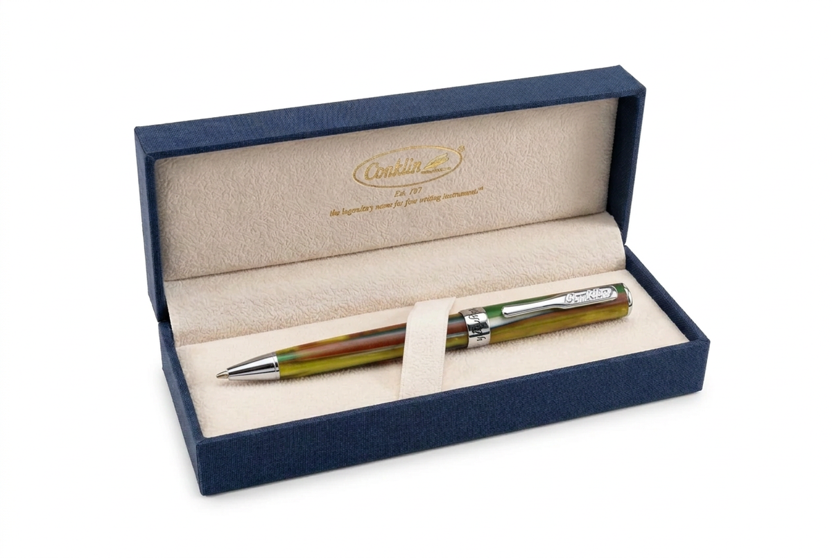 Stylo bille Conklin Stylograph Tropical Blend dans un écrin ouvert sur fond extra blanc