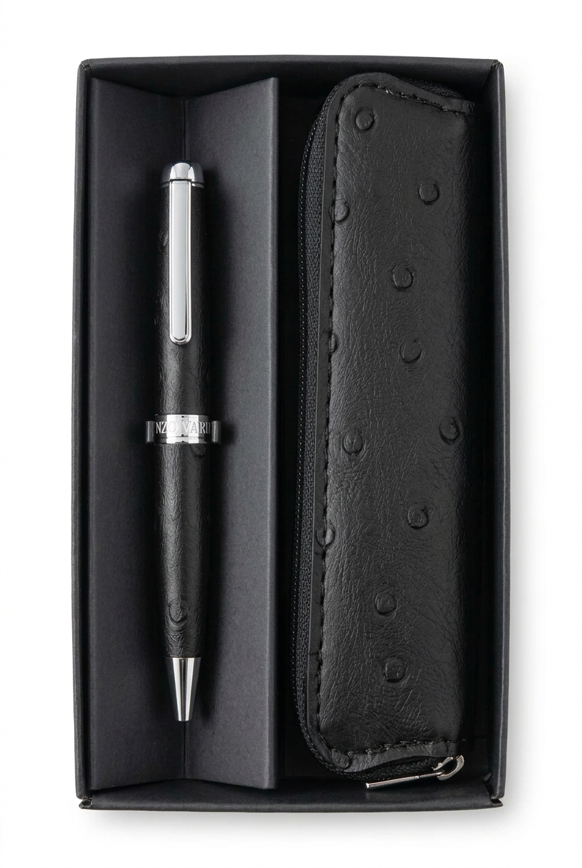 Coffret noir ouvert avec mini stylo bille noir et trousse simili cuir noir