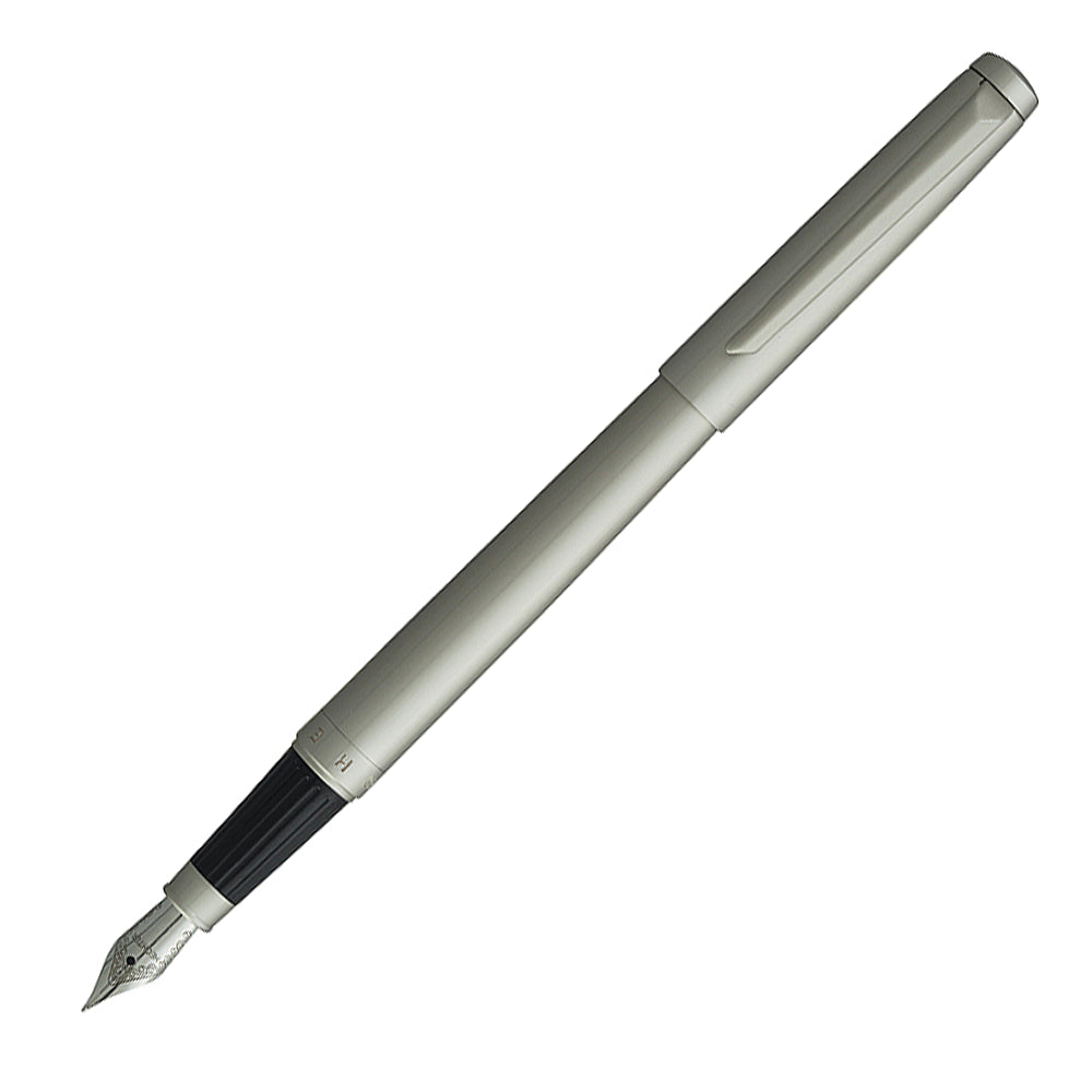 Stylo plume Hechter Paris Avenue Hoche Basic Ice Gold, présenté à 45° ouvert sur fond blanc.