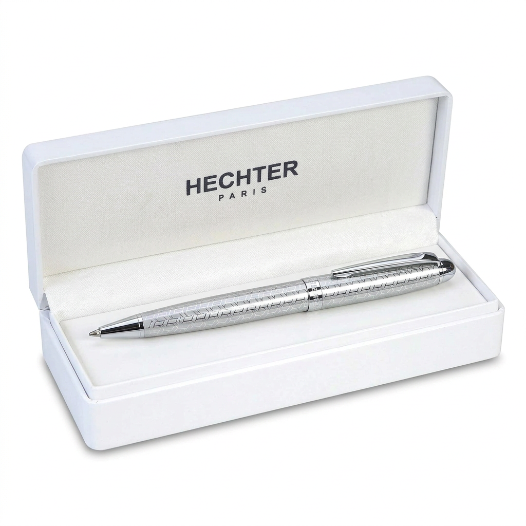 Stylo bille Hechter Paris ALLIANCE argenté géométrique chromé SD183021A dans un écrin blanc ouvert