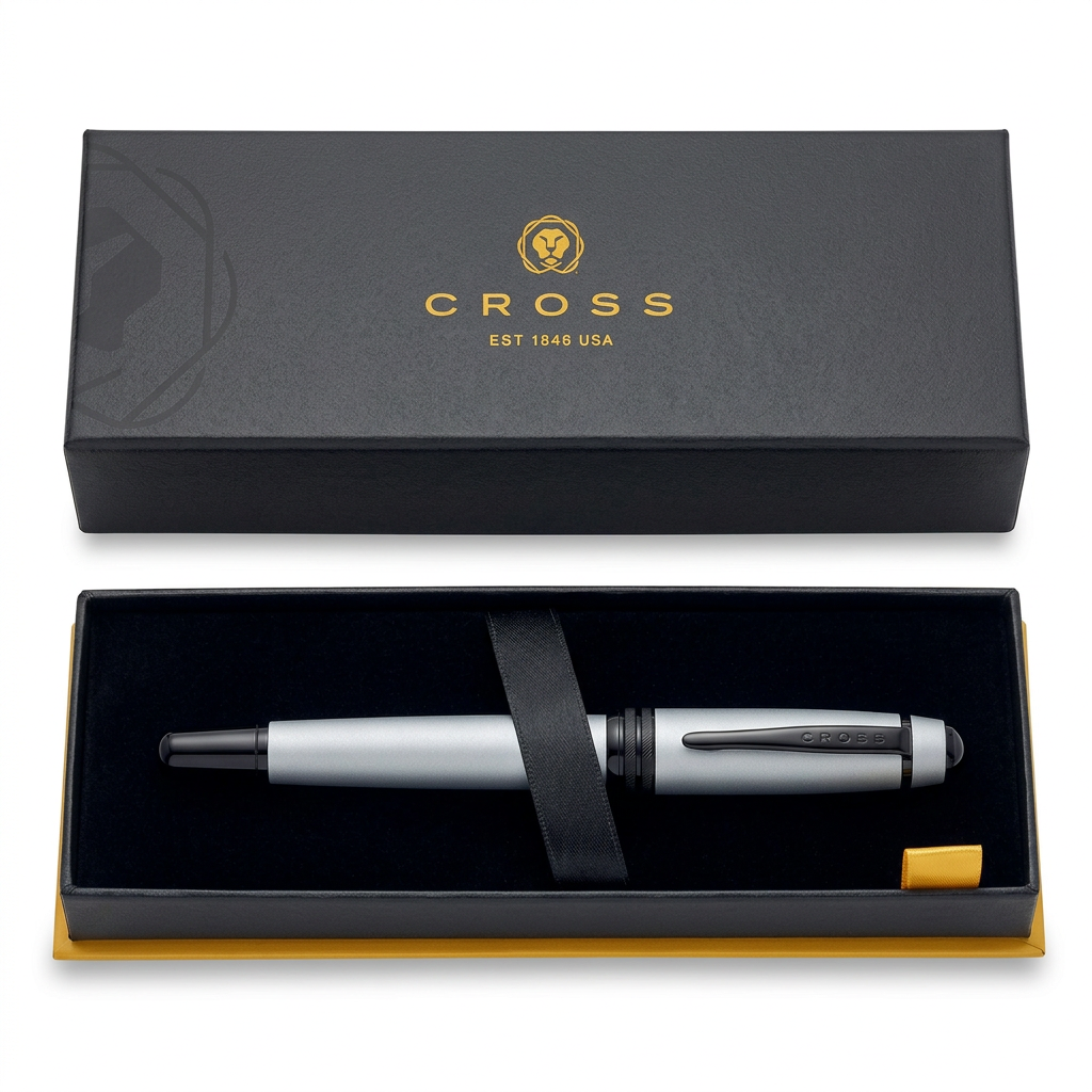 Vue du stylo plume Cross Bailey gris dans le coffret Cross, couvercle posé à plat